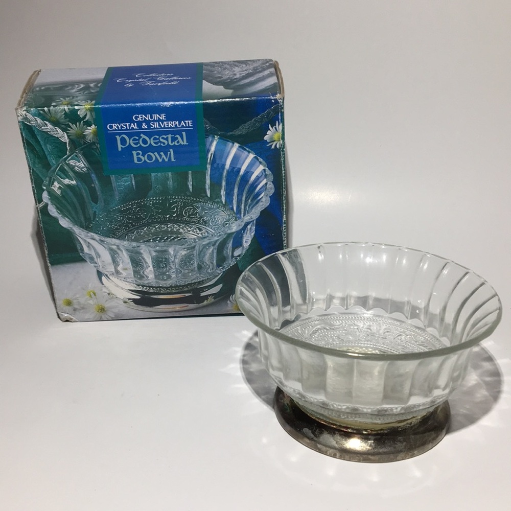 Genuine Crystal & Silverplate Pedestal bowl